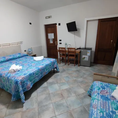 Santeodorohouse E Guest house San Teodoro (Sardinia)